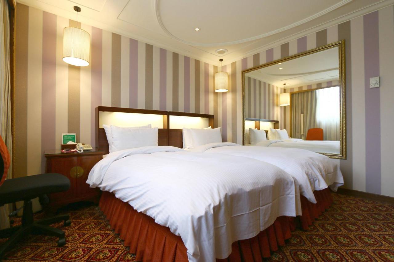Rido Hotel Tajpej Kültér fotó